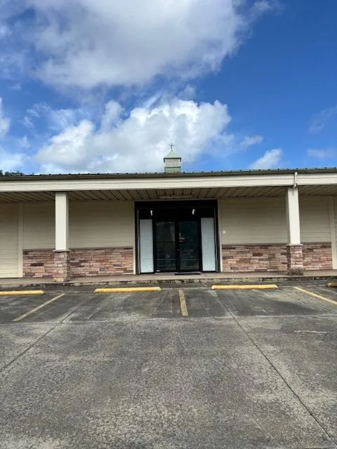 Bays 6-9 Smith Bay EE — For rent