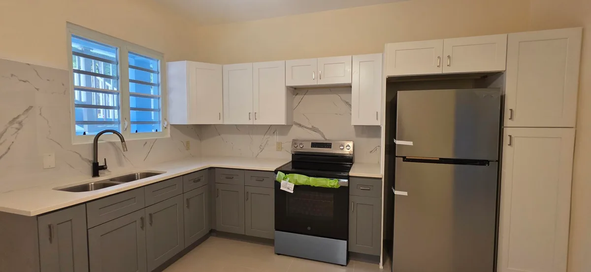 28H Apt 4 Lindberg Bay SS — For rent