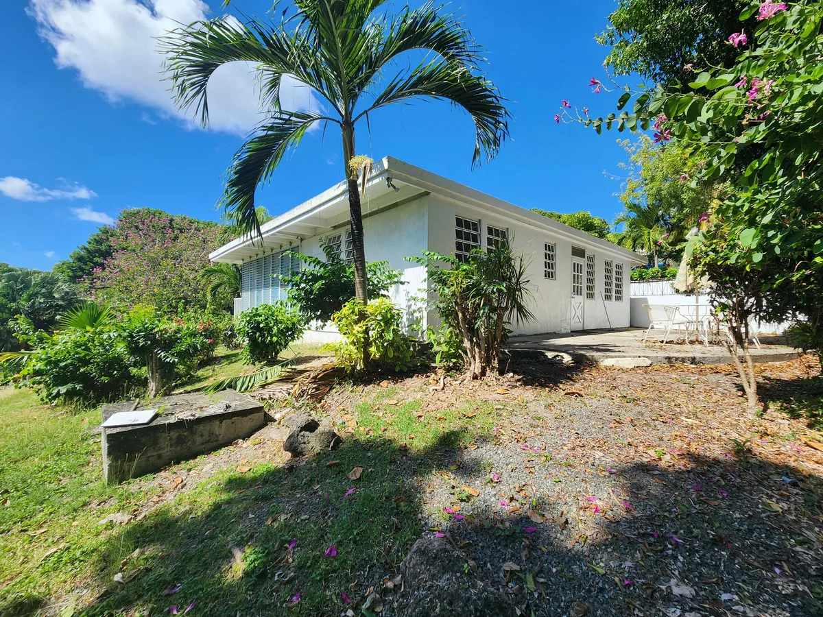 40 Ruby (Diamond) QU — For rent