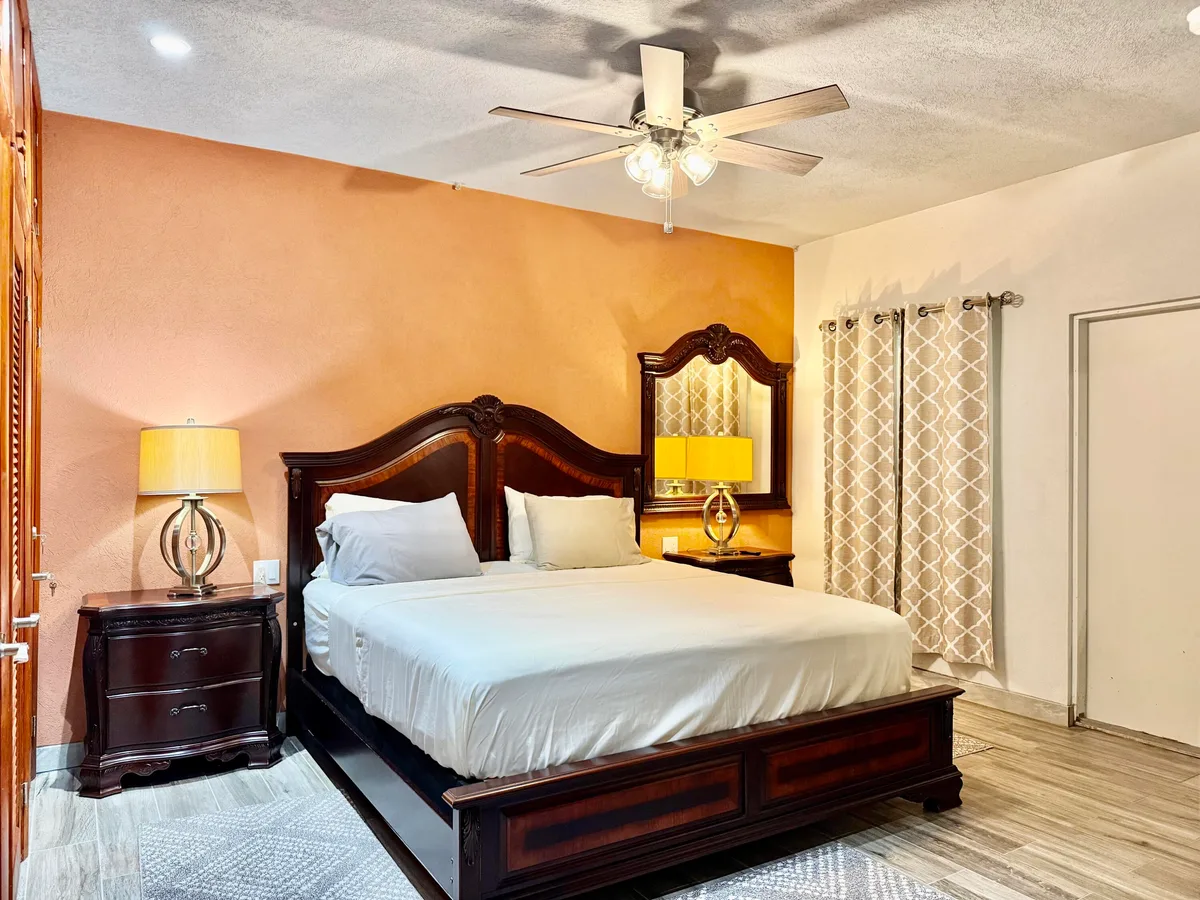 107-2-7 Contant SS — For rent