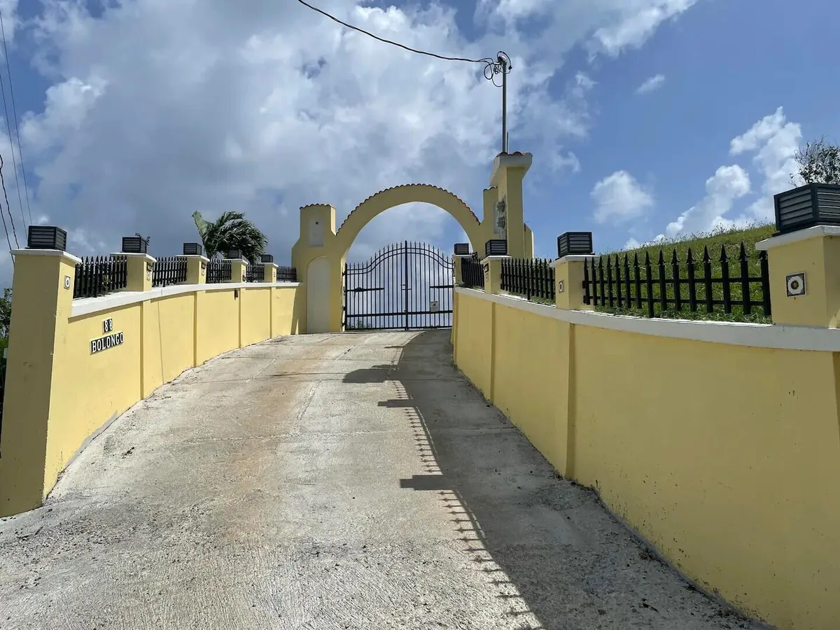 88 Upper Bolongo FB — For rent