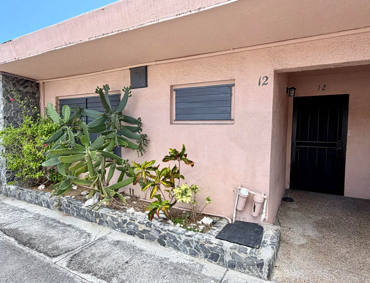12 St. John QU — For sale