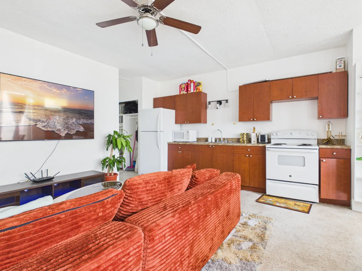 31 Orange Grove CO — For sale