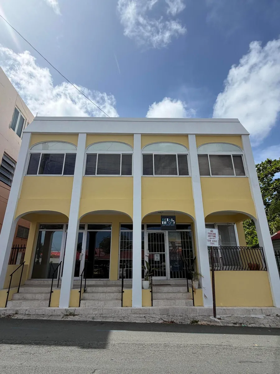7 & 8 Queen Street CH — For rent